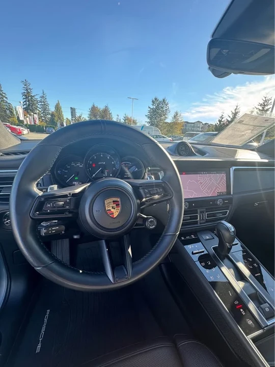 2022 Porsche Macan GTS - Image 7 of 10