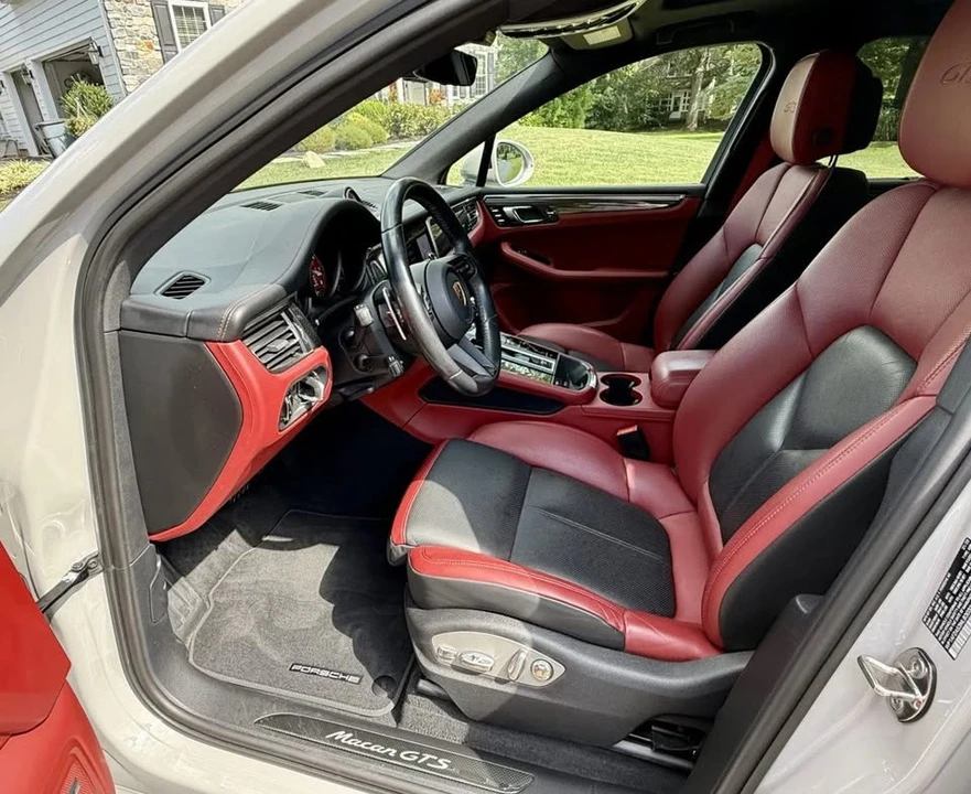 2022 Porsche Macan GTS - Image 8 of 12