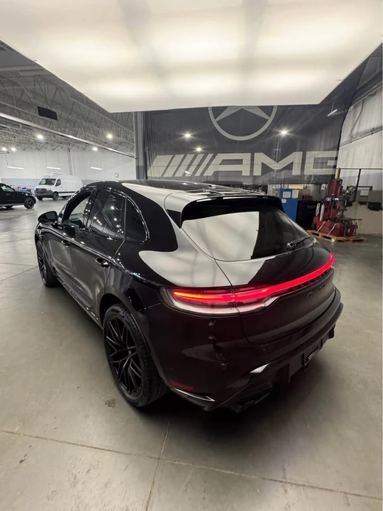 2022 Porsche Macan GTS - Image 6 of 10