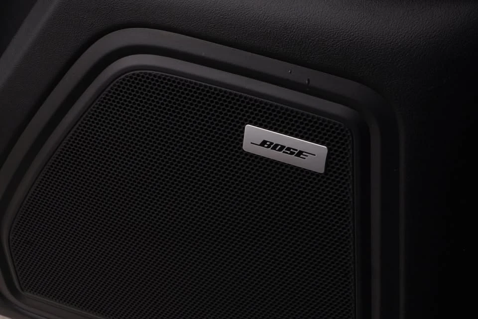 2022 Porsche Macan GTS - Image 12 of 20
