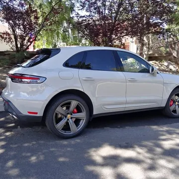 2022 Porsche Macan S
