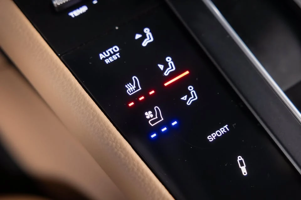2022 Porsche Macan S - Image 12 of 12