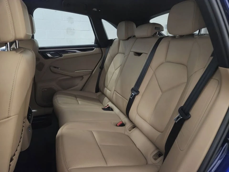 2022 Porsche Macan S - Image 17 of 18