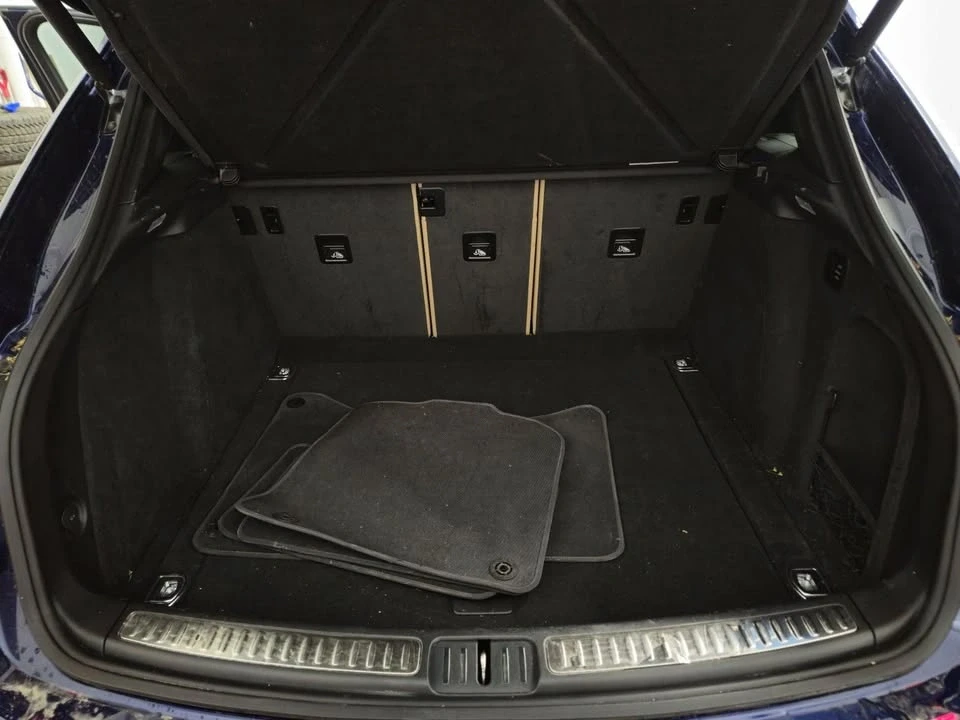 2022 Porsche Macan S - Image 18 of 18