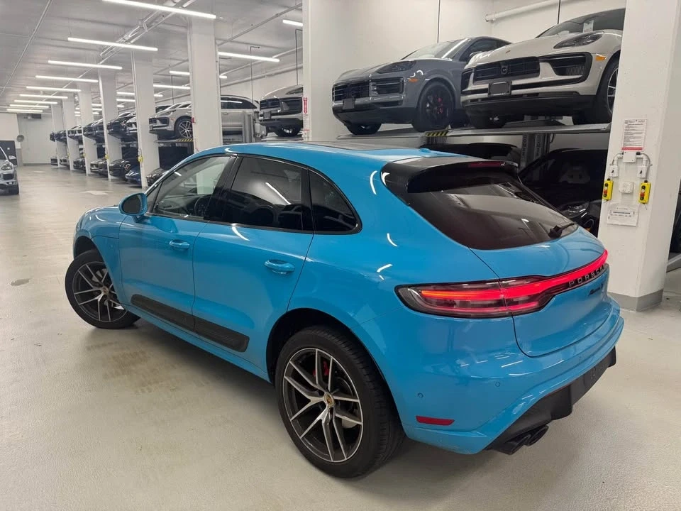 2022 Porsche Macan S - Image 2 of 11