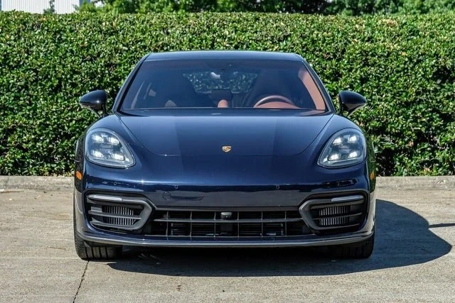 2022 Porsche 976 Panamera - Image 2 of 17
