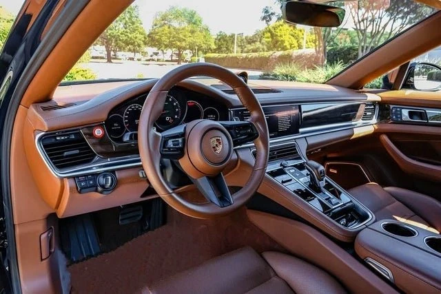 2022 Porsche 976 Panamera - Image 4 of 17