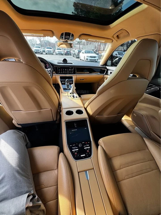 2022 Porsche 971 Panamera 4S - Image 7 of 8