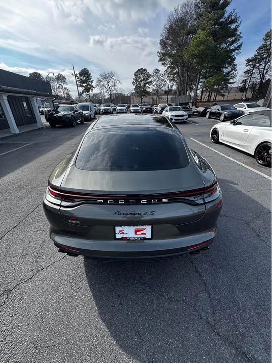 2022 Porsche 971 Panamera 4S - Image 3 of 8