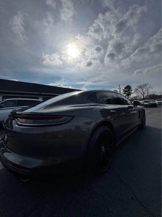 2022 Porsche 971 Panamera 4S - Image 4 of 8