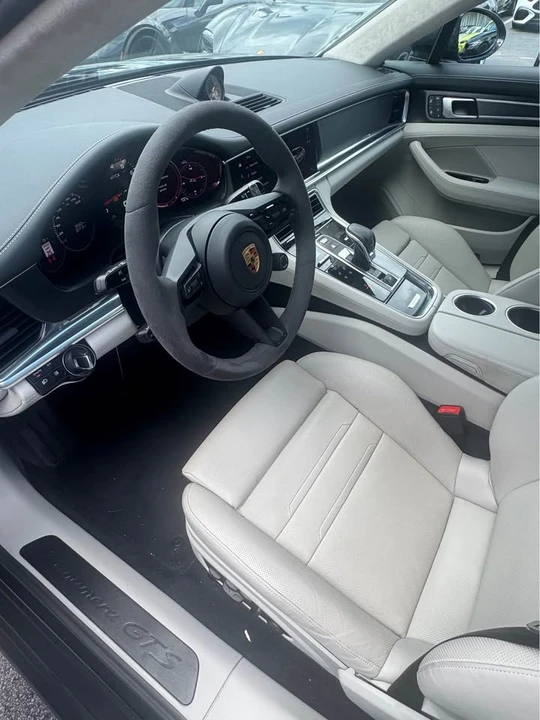 2022 Porsche 971 Panamera GTS - Image 11 of 17