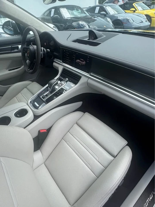 2022 Porsche 971 Panamera GTS - Image 12 of 17