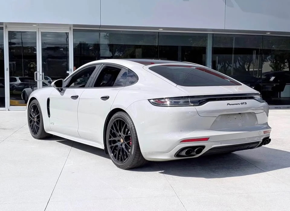 2022 Porsche 971 Panamera GTS - Image 7 of 18