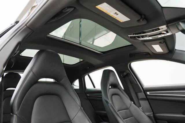 2022 Porsche 971 Panamera - Image 15 of 20