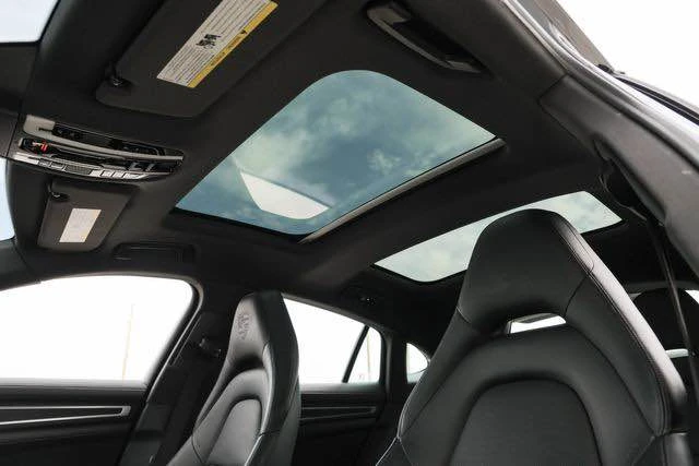 2022 Porsche 971 Panamera - Image 12 of 20