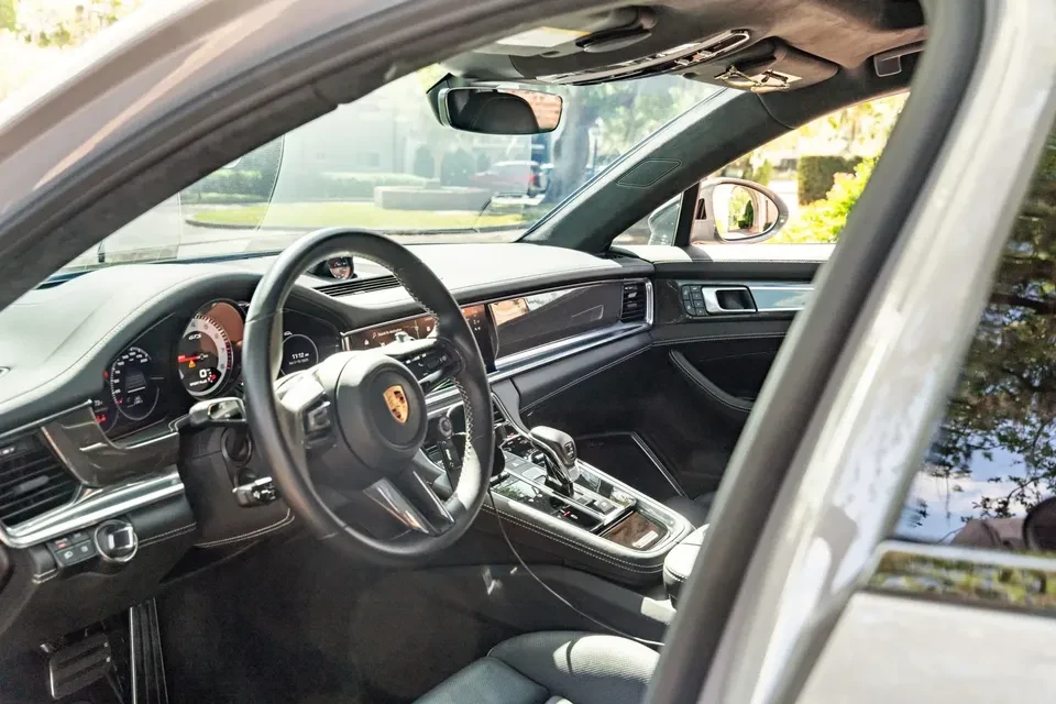 2022 Porsche 971 Panamera GTS - Image 4 of 6