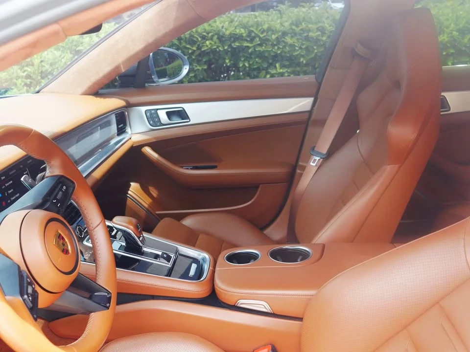 2022 Porsche 971 Panamera GTS - Image 9 of 17