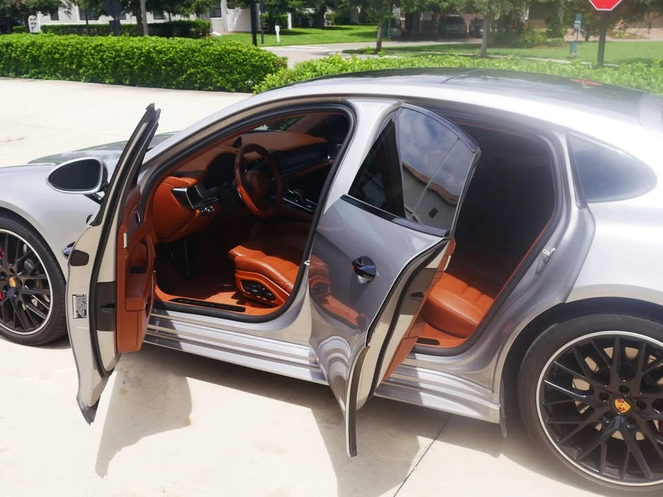2022 Porsche 971 Panamera GTS - Image 10 of 17
