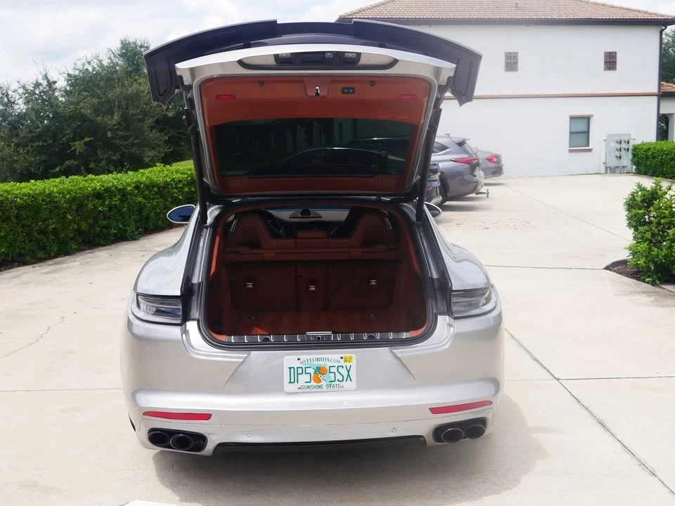 2022 Porsche 971 Panamera GTS - Image 11 of 17