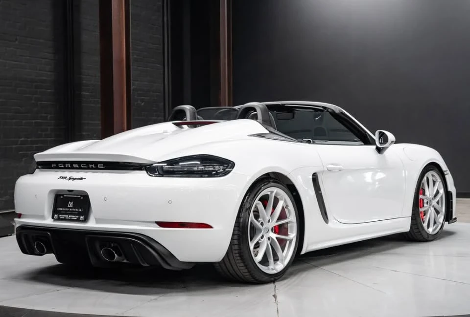 2022 Porsche 718 Boxster Spyder - Image 4 of 7