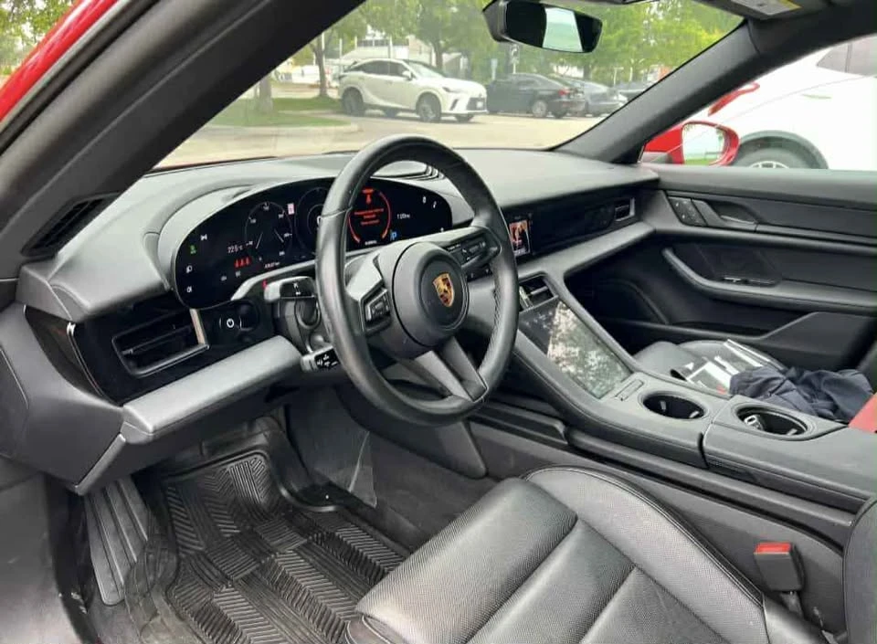 2022 Porsche Taycan - Image 4 of 4