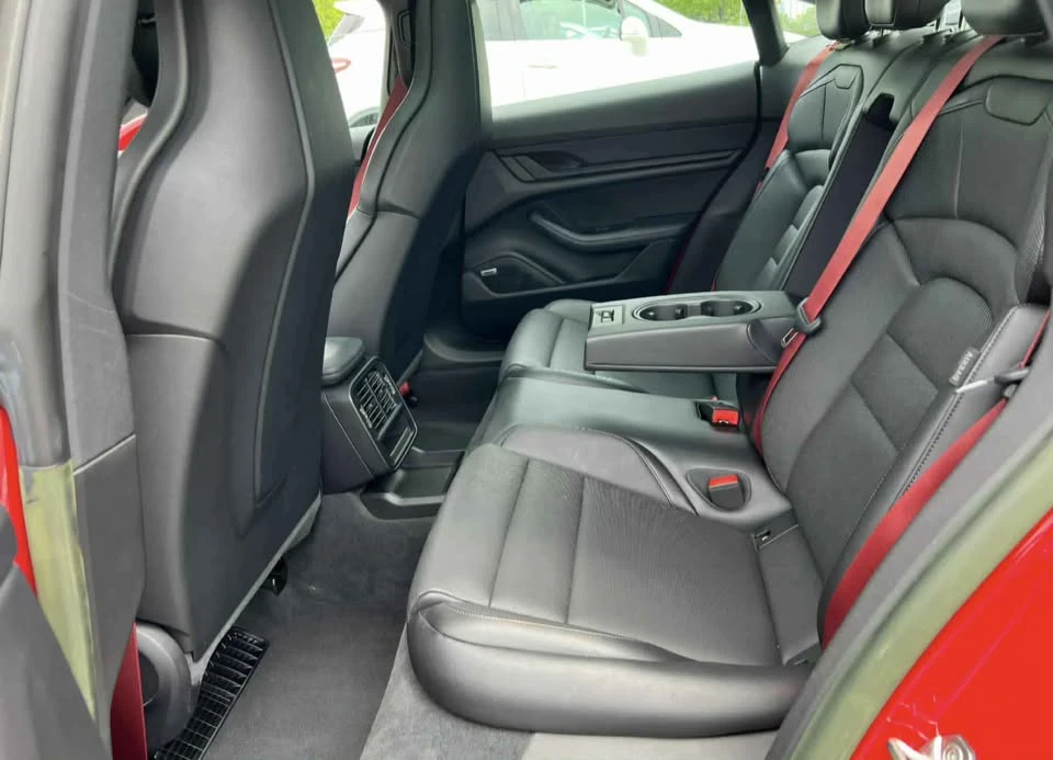 2022 Porsche Taycan - Image 3 of 4