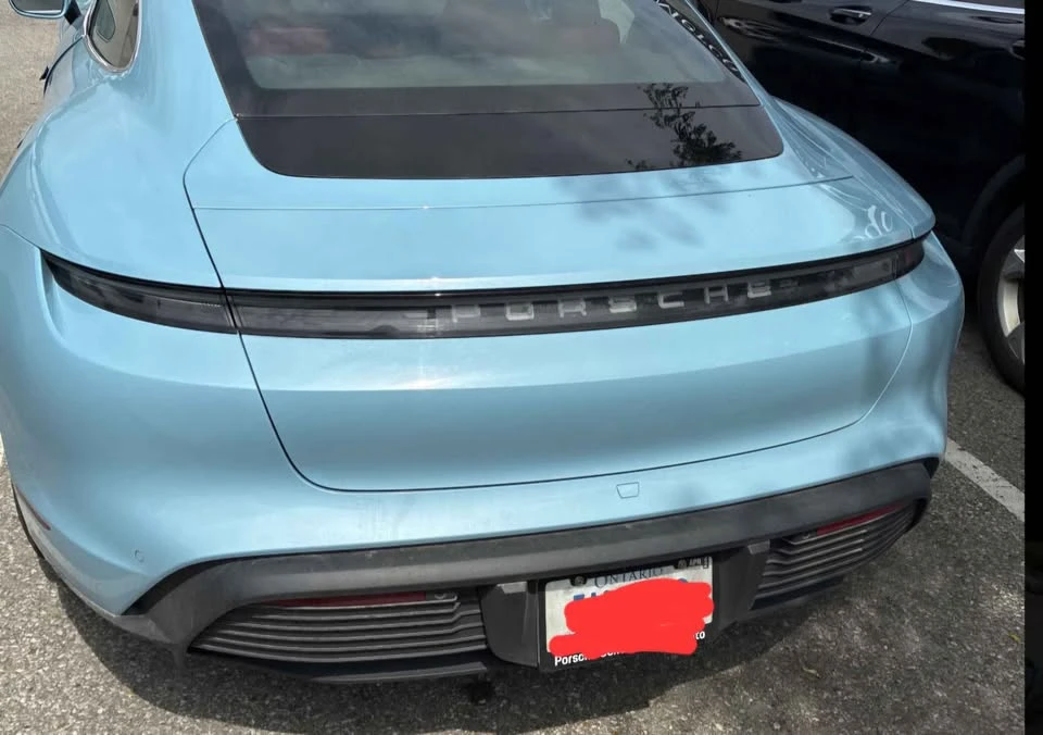 2022 Porsche Taycan - Image 3 of 4