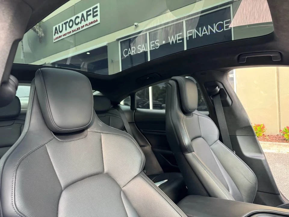 2022 Porsche Taycan - Image 15 of 15