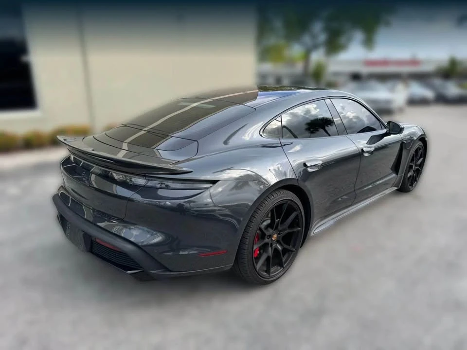 2022 Porsche Taycan - Image 4 of 15