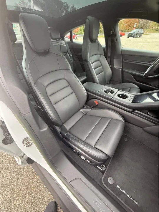 2022 Porsche Taycan - Image 16 of 20