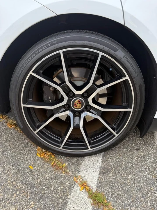 2022 Porsche Taycan - Image 20 of 20