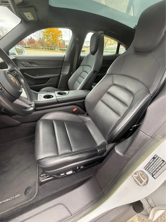 2022 Porsche Taycan - Image 15 of 20