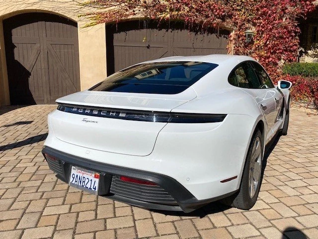 2022 Porsche Taycan - Image 2 of 9