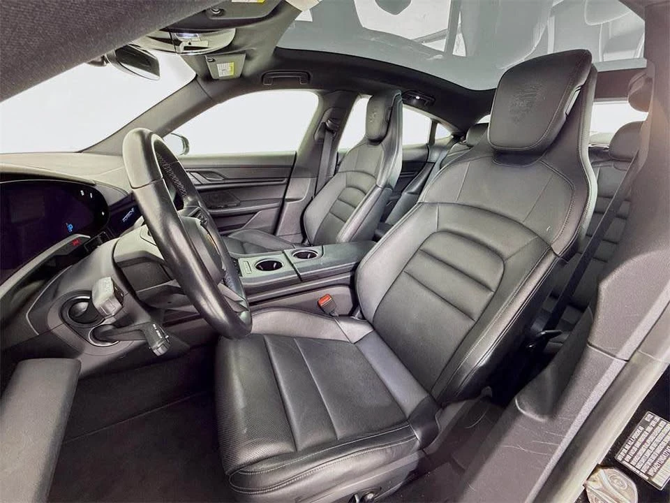 2022 Porsche Taycan - Image 9 of 11