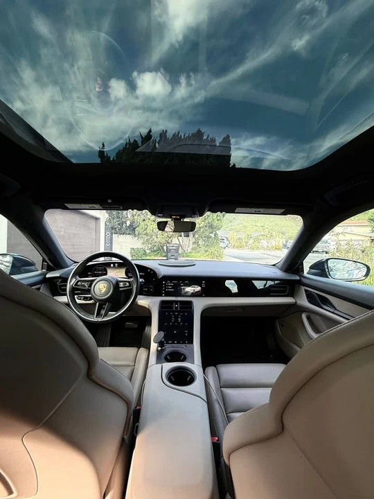 2022 Porsche Taycan - Image 18 of 20