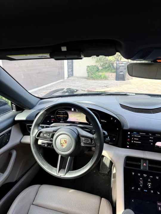 2022 Porsche Taycan - Image 19 of 20