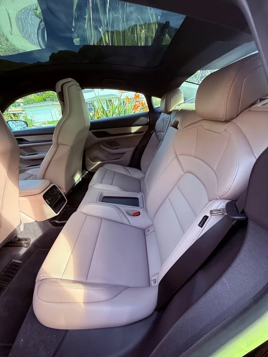 2022 Porsche Taycan - Image 10 of 20