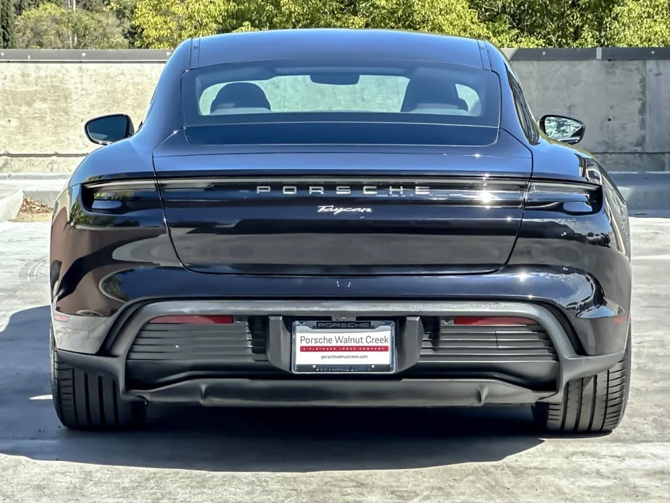 2022 Porsche Taycan - Image 7 of 20