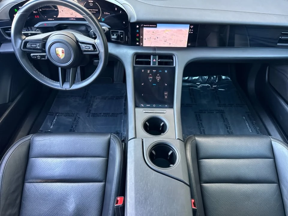 2022 Porsche Taycan - Image 6 of 20