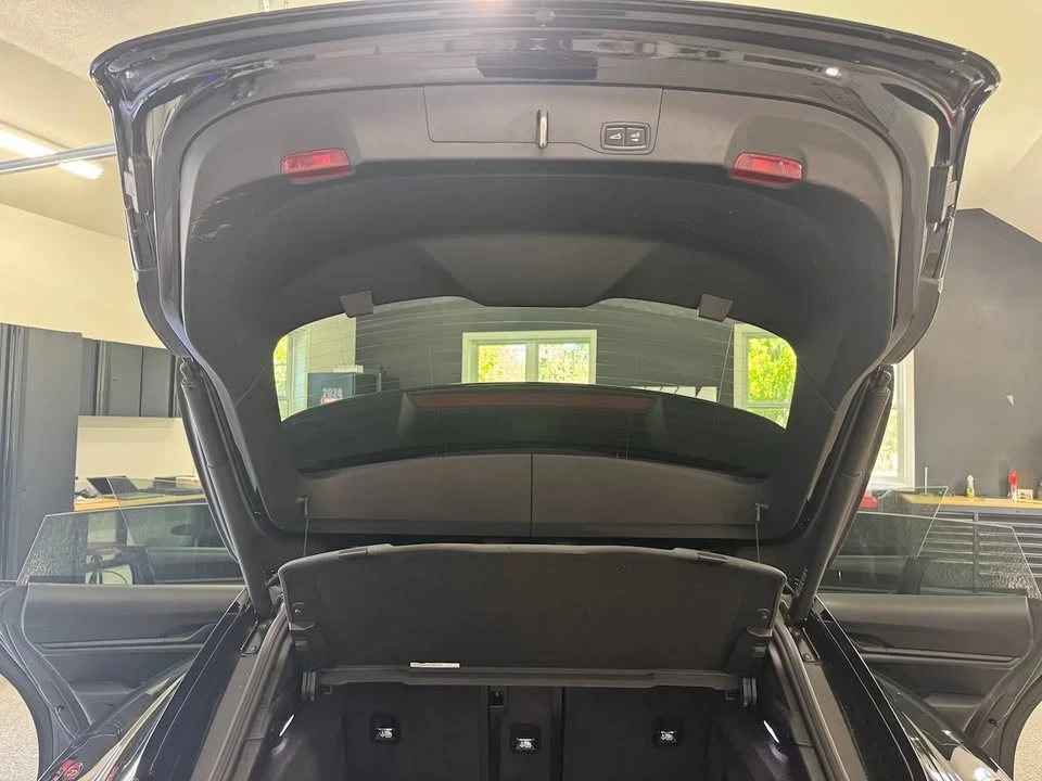 2022 Porsche Taycan 4 - Image 17 of 19