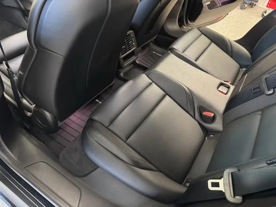 2022 Porsche Taycan 4 - Image 15 of 19