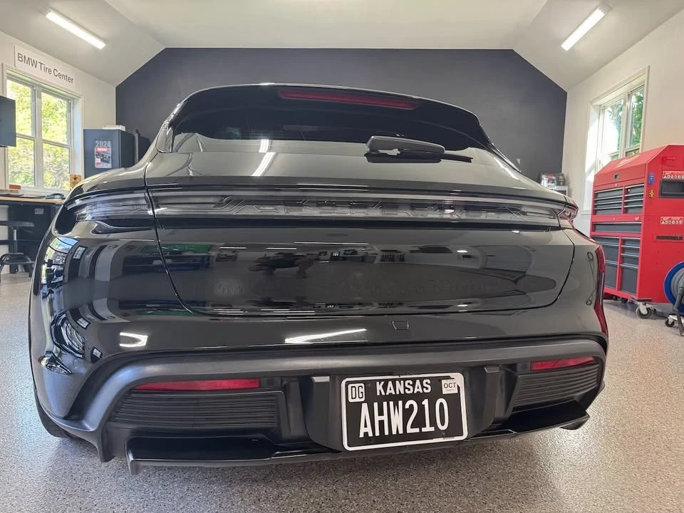 2022 Porsche Taycan 4 - Image 4 of 19