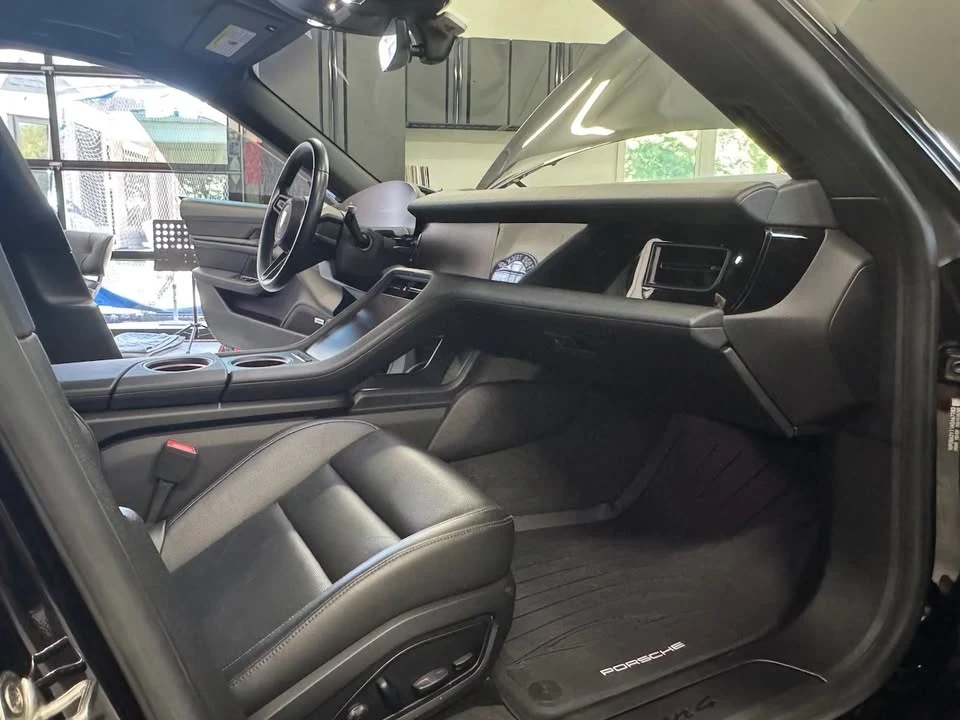 2022 Porsche Taycan 4 - Image 12 of 19