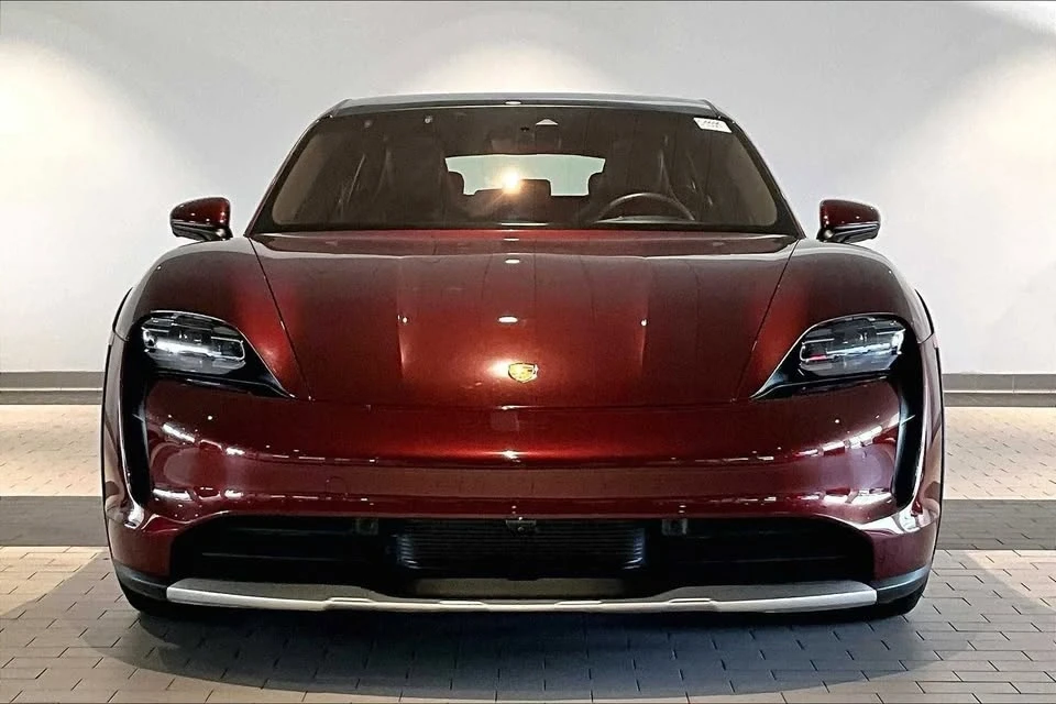 2022 Porsche Taycan 4 - Image 10 of 20