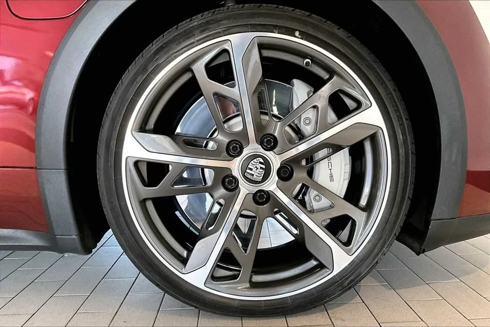 2022 Porsche Taycan 4 - Image 11 of 20