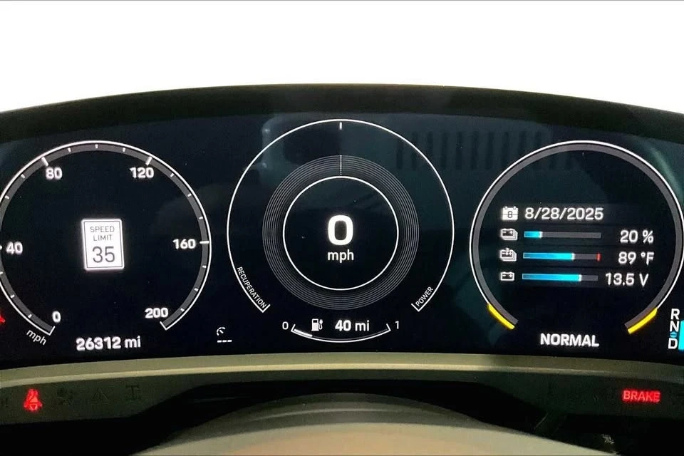 2022 Porsche Taycan 4 - Image 18 of 20