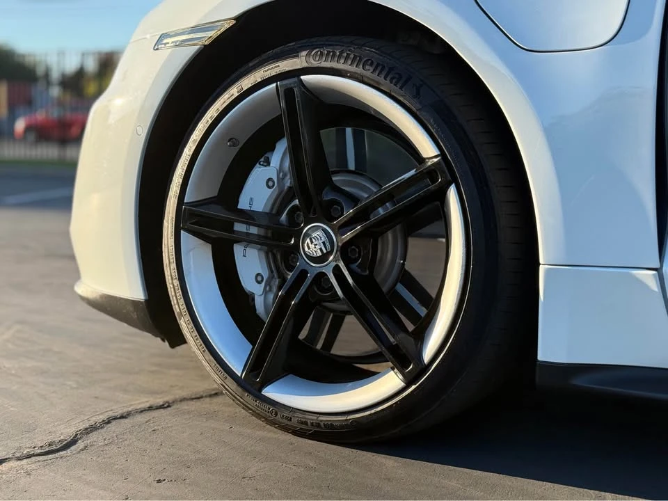 2022 Porsche Taycan - Image 8 of 16