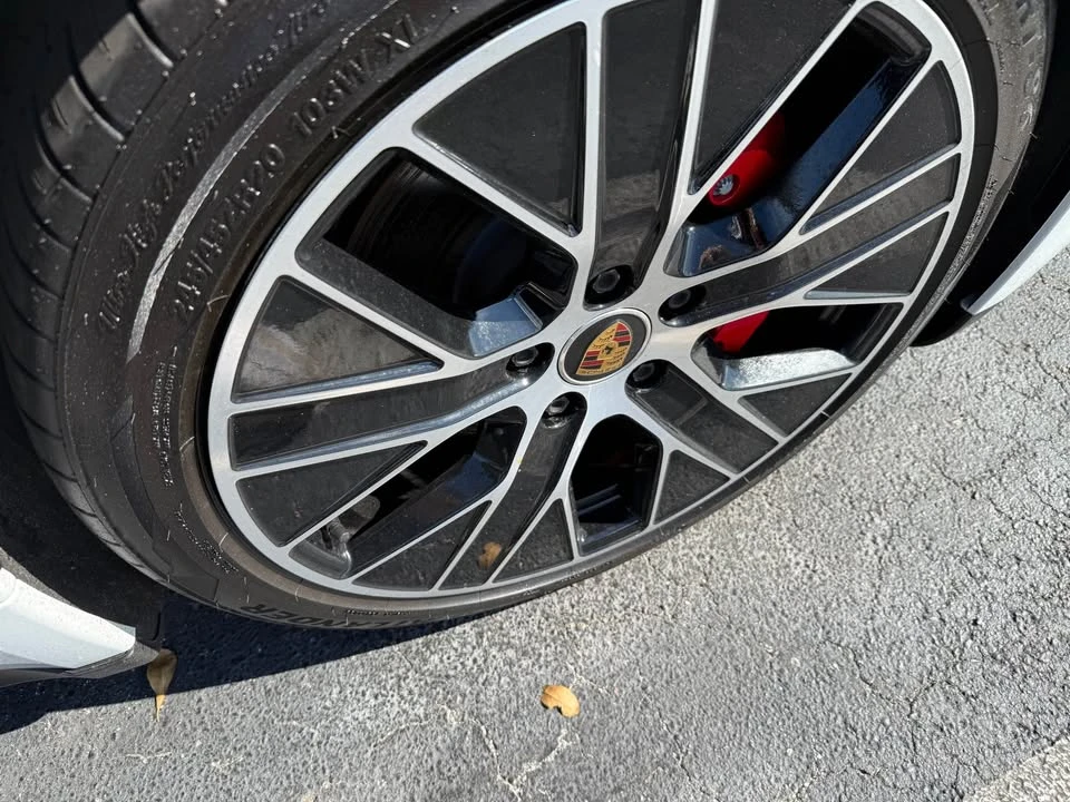 2022 Porsche Taycan 4S - Image 6 of 14