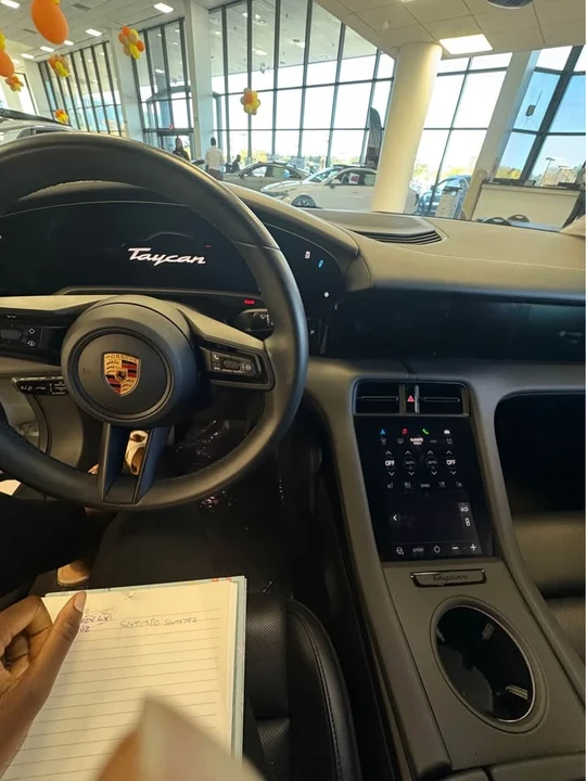 2022 Porsche Taycan 4S - Image 2 of 5