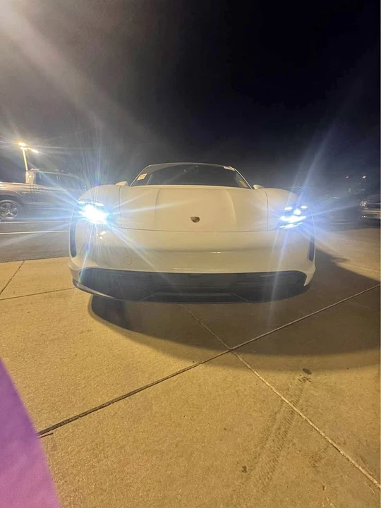 2022 Porsche Taycan 4S - Image 2 of 18
